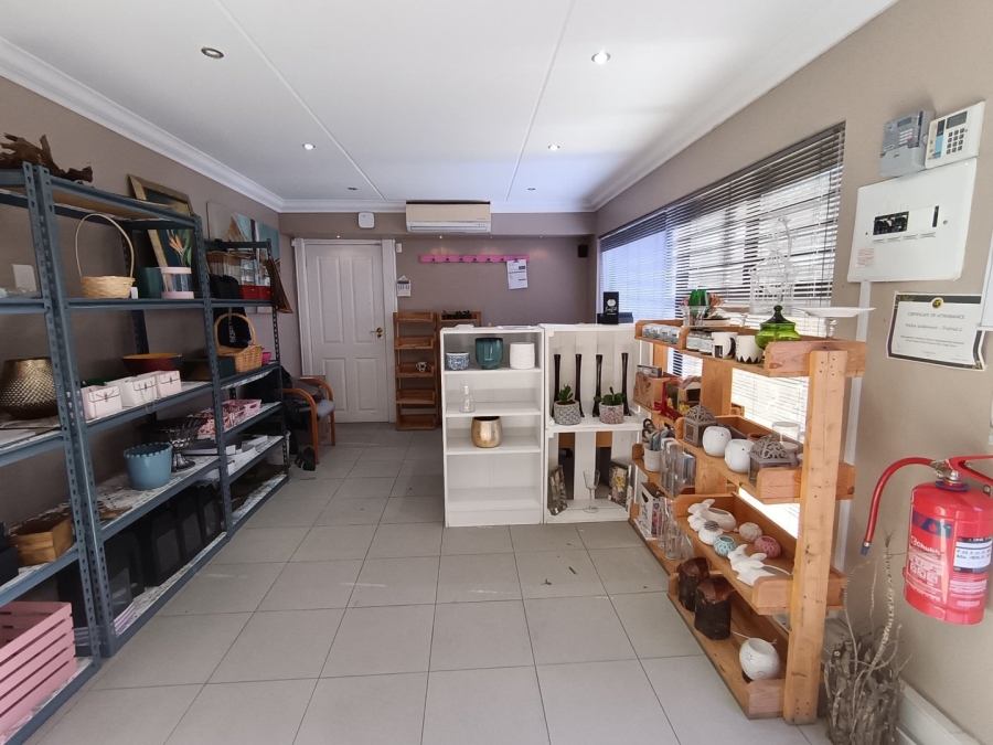  Bedroom Property for Sale in Newton Park Eastern Cape